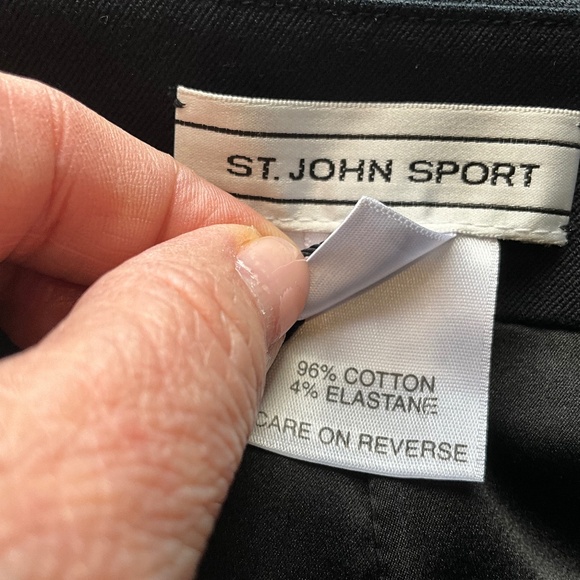 NWT St. John Sport Tennis Athletic Skort Active Pickleball Stretch Chic Black 10 - Picture 7 of 9